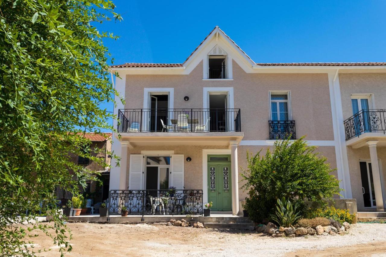 Luxurious 1 Bedroom, Ac, Terrace, Close Beaches - Dodo Et Tartine Carqueiranne Bagian luar foto